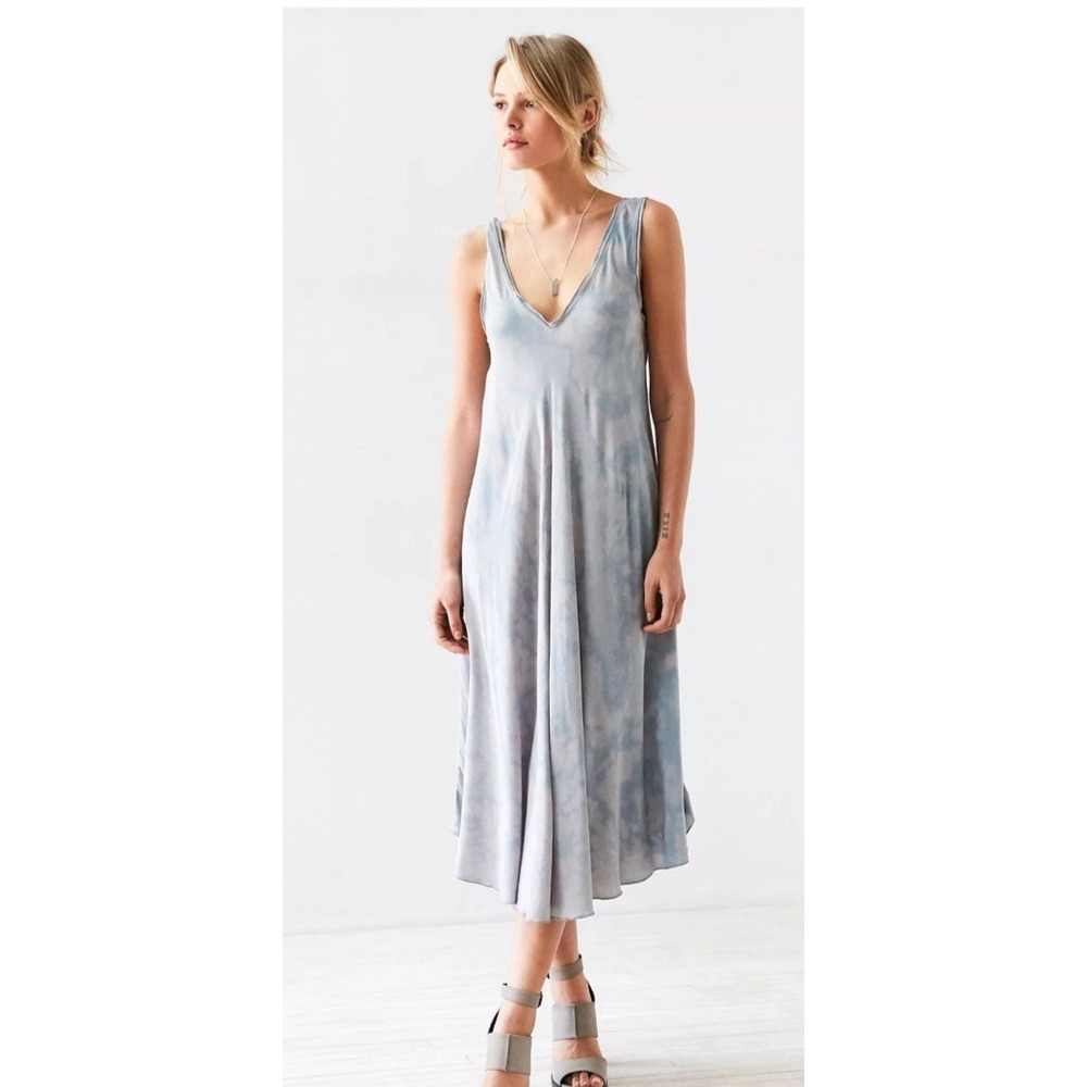 Urban Outfitters Silence Noise Cassidy Tie Dye Midi Slip Dress Small Deep V Back